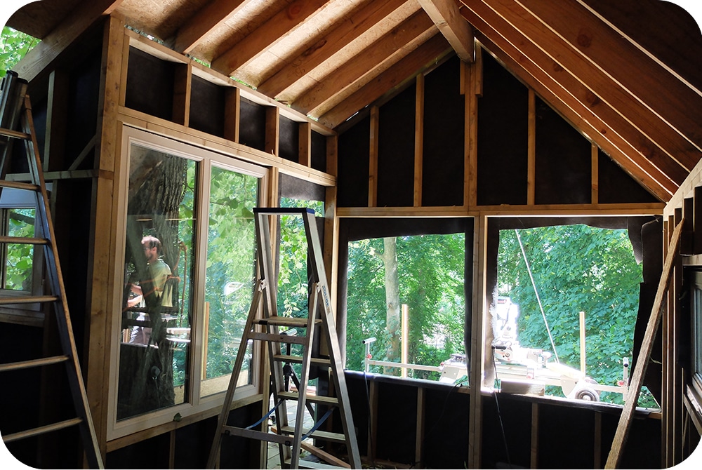 Boomut structuur met vochtscherm