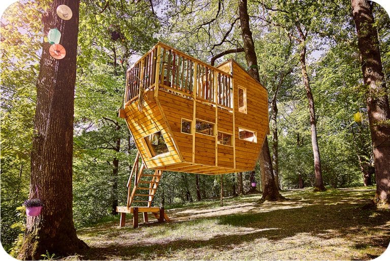 Zwevende boomhut, suspended, treehouse, floating, moderne boomhut,architecturaal