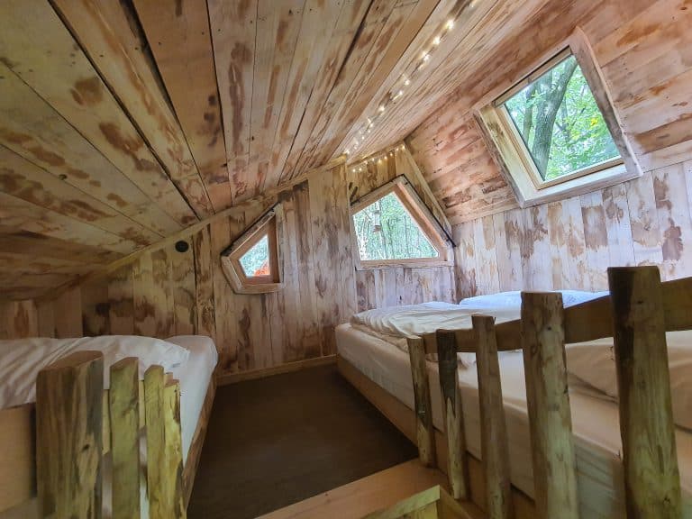 Slaapkamer boomhut - Slapen in een boomhut - boomhut laten bouwen