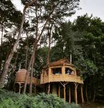 Deze kant mag ook gezien worden 😊 #treehouse #warredal #dehoutbouwers